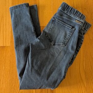 KanCan Pull On Skinny Jegging jeans size 7/27